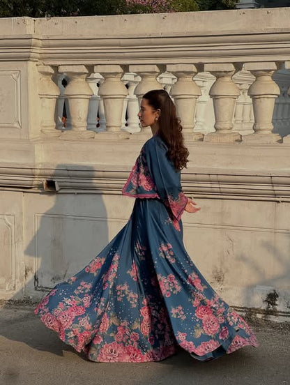 Royal Blue Floral 2-Piece Suit (Elegant aur classy look ke liye)